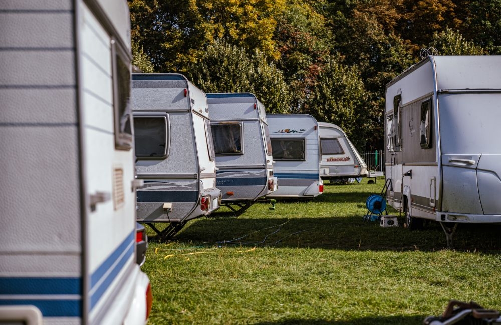 Pitfalls of improper maintenance on rooftop tents for off-grid camping